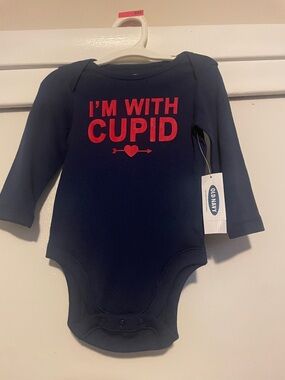 Old Navy Navy and Red "I'm With Cupid" Long-Sleeve Baby One-Piece
